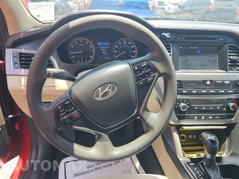 2016 Hyundai Sonata SE – miniatura 10