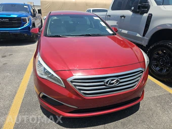 2016 Hyundai Sonata SE – miniatura 2