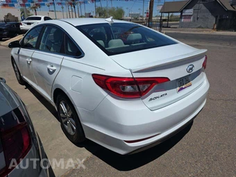 2016 Hyundai Sonata SE – miniatura 2