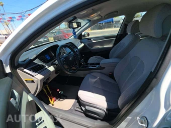 2016 Hyundai Sonata SE – miniatura 6