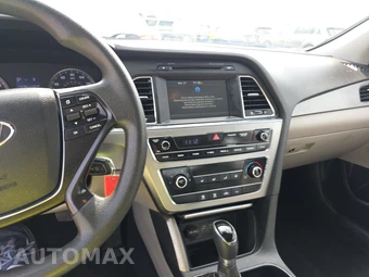 2016 Hyundai Sonata SE - miniatura 11