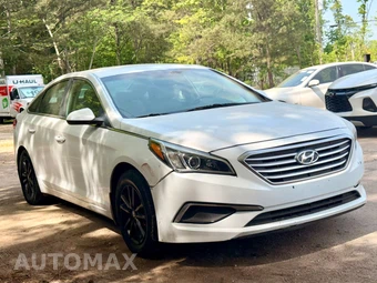 2016 Hyundai Sonata SE - miniatura 4
