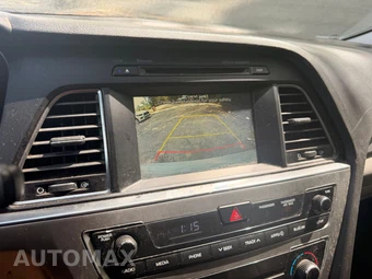 2016 Hyundai Sonata SE - miniatura 9