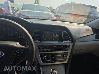 2016 Hyundai Sonata SE – miniatura 14