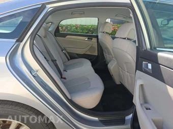 2016 Hyundai Sonata SE – miniatura 13
