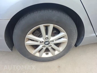2016 Hyundai Sonata SE – miniatura 10