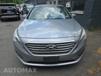2016 Hyundai Sonata SE – miniatura 2
