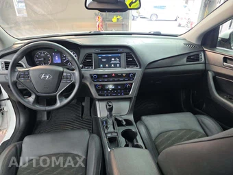 2016 Hyundai Sonata Sport – miniatura 10