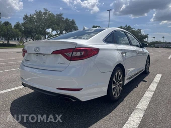 2016 Hyundai Sonata Sport - miniatura 7