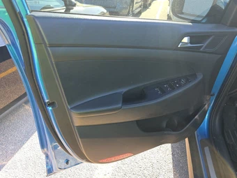 2016 Hyundai Tucson Limited – miniatura 9