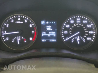 2016 Hyundai Tucson SE - miniatura 12