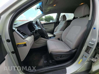 2016 Hyundai Tucson SE – miniatura 3