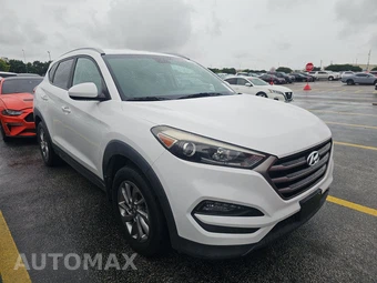 2016 Hyundai Tucson SE – miniatura 3