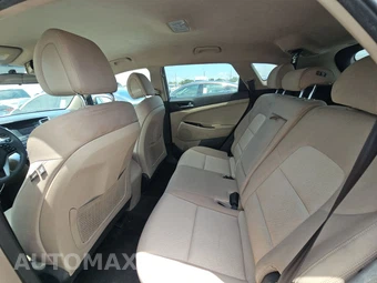 2016 Hyundai Tucson SE – miniatura 13