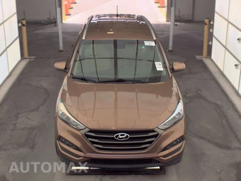 2016 Hyundai Tucson SE – miniatura 2