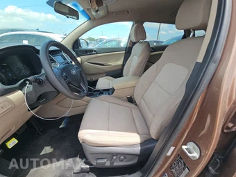 2016 Hyundai Tucson SE – miniatura 7