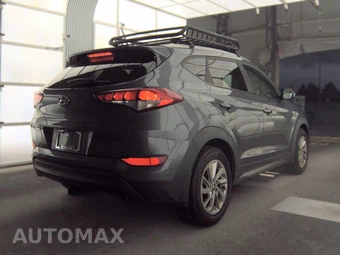 2016 Hyundai Tucson SE – miniatura 4