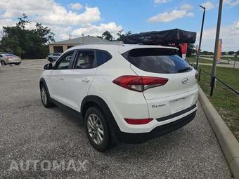 2016 Hyundai Tucson SE - miniatura 2