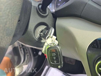 2016 Hyundai Tucson SE - miniatura 5