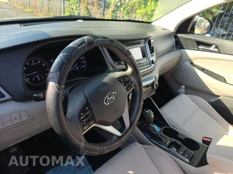 2016 Hyundai Tucson SE – miniatura 11