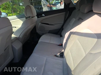 2016 Hyundai Tucson SE – miniatura 13