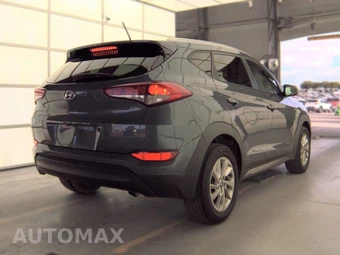 2016 Hyundai Tucson SE – miniatura 4