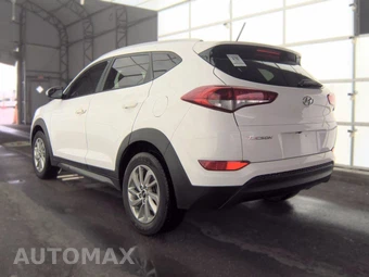 2016 Hyundai Tucson SE – miniatura 6