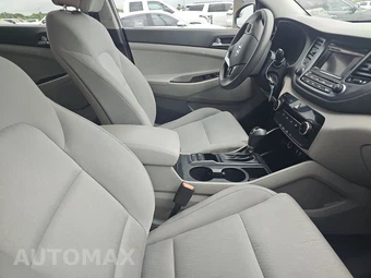 2016 Hyundai Tucson SE – miniatura 8