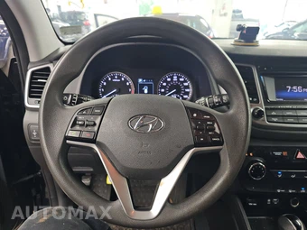 2016 Hyundai Tucson SE – miniatura 10