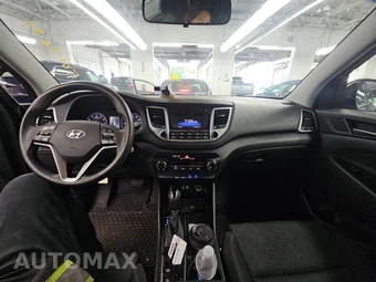 2016 Hyundai Tucson SE – miniatura 11