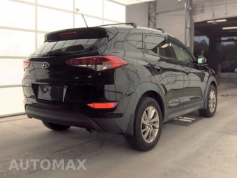 2016 Hyundai Tucson SE – miniatura 4
