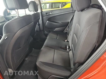 2016 Hyundai Tucson SE – miniatura 13