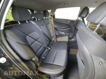 2016 Hyundai Tucson SE - miniatura 16