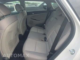 2016 Hyundai Tucson SE - miniatura 13