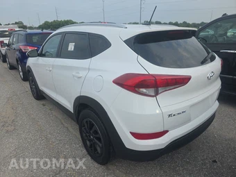 2016 Hyundai Tucson SE - miniatura 6