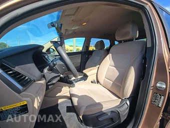 2016 Hyundai Tucson SE w/Beige Interior - miniatura 3
