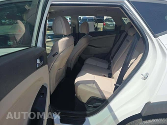 2016 Hyundai Tucson SE w/Beige Interior - miniatura 13