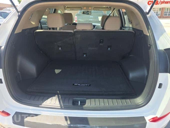 2016 Hyundai Tucson SE w/Beige Interior - miniatura 14