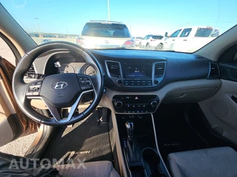 2016 Hyundai Tucson Sport w/Beige Interior - miniatura 11