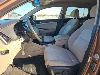 2016 Hyundai Tucson Sport w/Beige Interior - miniatura 7
