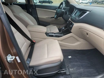 2016 Hyundai Tucson Sport w/Beige Interior - miniatura 8
