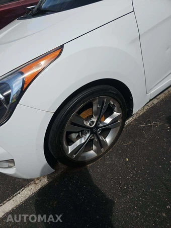 2016 Hyundai Veloster – miniatura 24