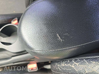 2016 Hyundai Veloster – miniatura 23