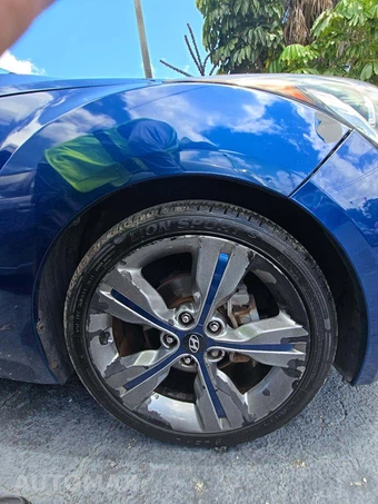 2016 Hyundai Veloster – miniatura 31