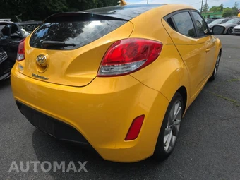 2016 Hyundai Veloster – miniatura 4