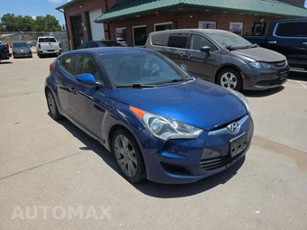 2016 Hyundai Veloster – miniatura 4
