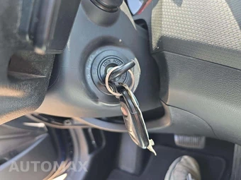 2016 Hyundai Veloster – miniatura 8