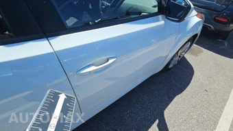 2016 Hyundai Veloster – miniatura 21