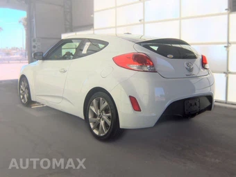 2016 Hyundai Veloster – miniatura 6