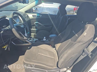 2016 Hyundai Veloster – miniatura 7